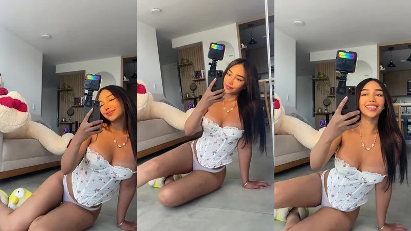 Layla Milk Films Herself In Front Of A Mirror