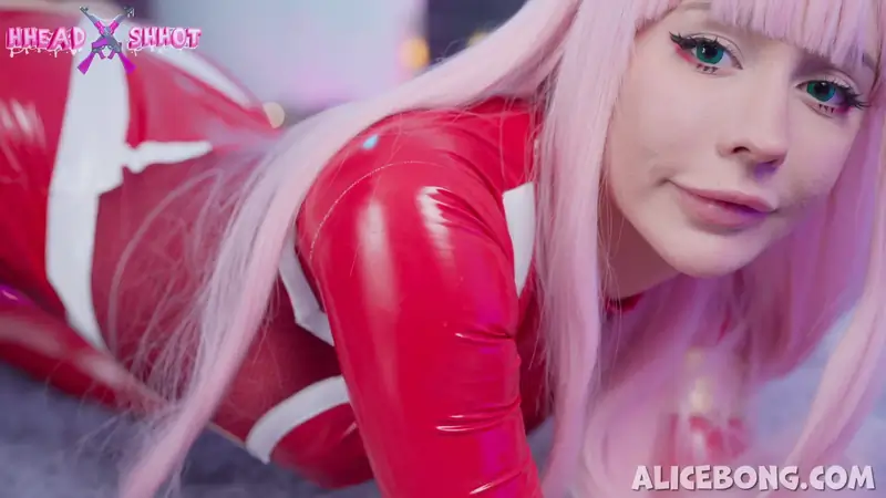 Alice Bong's Zero Two Anal Masturbation Cosplay