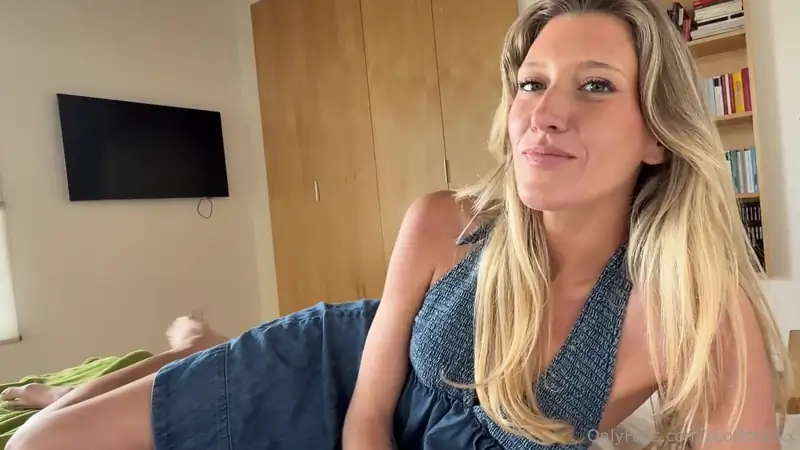 Addison Vodka takes a hard pounding from Scott Stark and gets a messy creampie