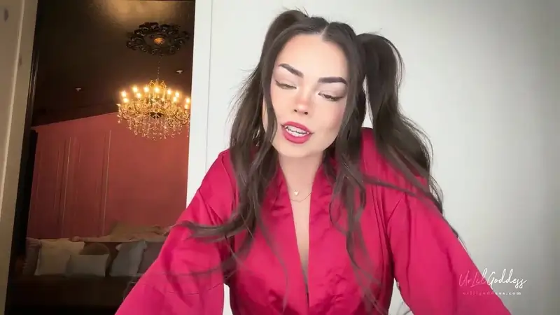 UrLilGoddess Gets Wrecked By AReallyWeakGuy
