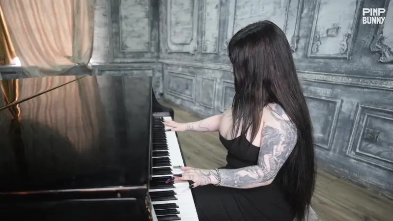 Peach Bitch gets her pierced nipples deep fucked and cummed on her face