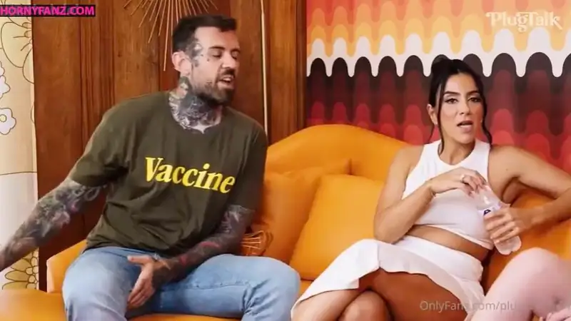 Lena The Plug & Nikki Benz indulge in steamy threesome action with plug play