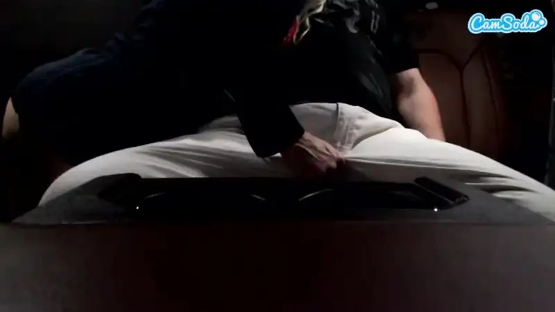 Brandi Love's tight pussy pounded live in a hot BJ with Car Share