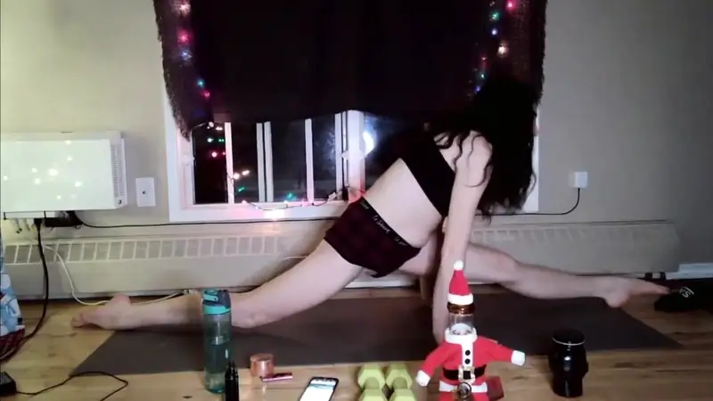 Watch as Twitch streamer Pussy Slip gets naughty while doing yoga - full video