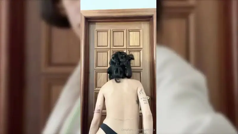Mia Khalifa's full nude bra only leaked in this hot pornLeaks video