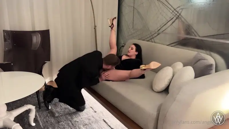 Angela White Busty Slut Gets Destroyed During A Late Night Fuck With Vince Karter