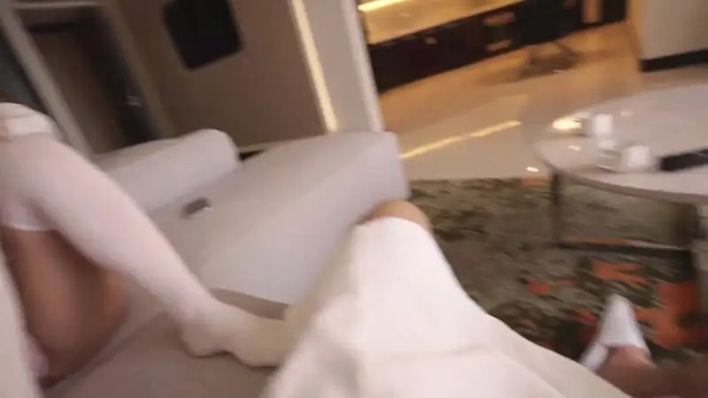 Elina Lizz Rides BWC On The Sofa