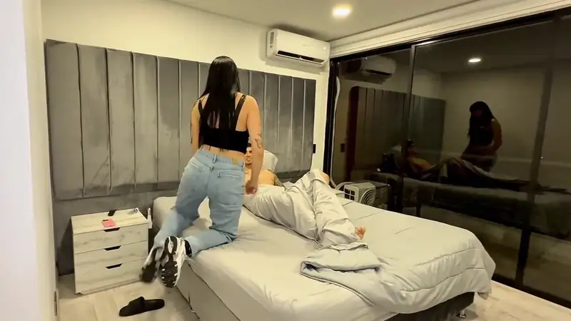 Yenifer Chacon Enjoys Riding Cock In Bed