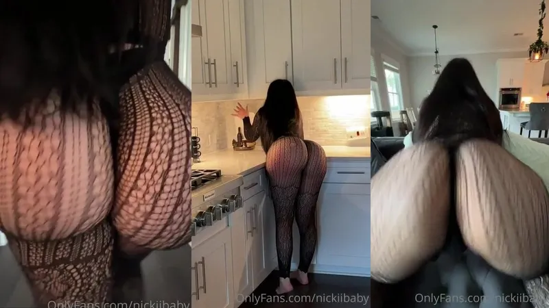 Nickiibaby Twerks Her Ass All Over The House